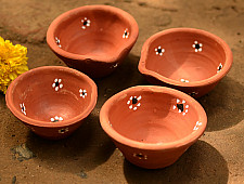 Diya { 4 Small Diya }